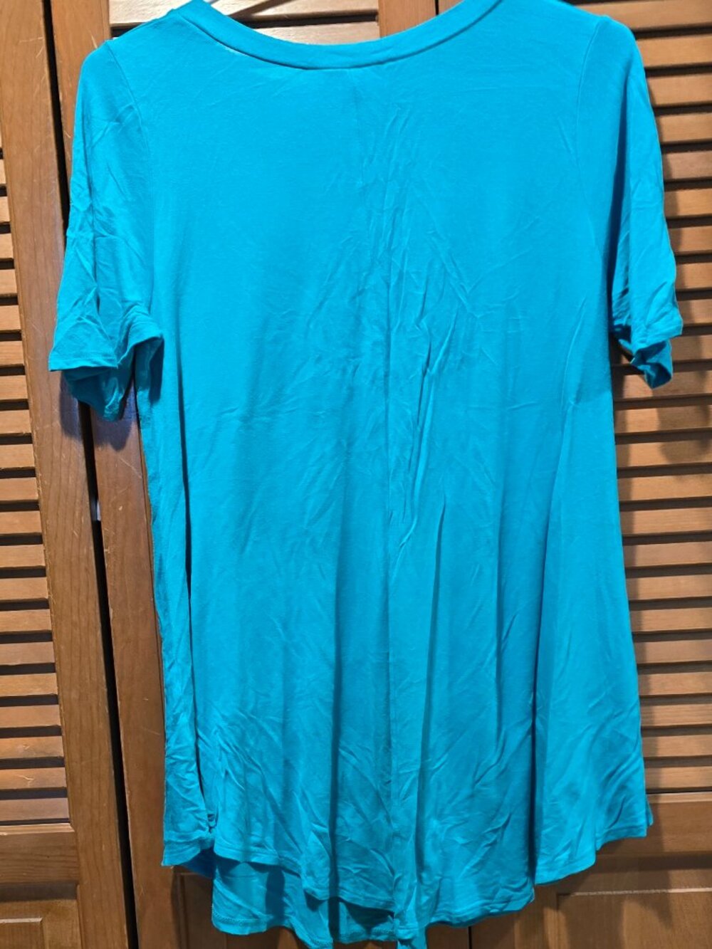 Super Soft Zigzag Stripe Teal V-Neck Tunic Tee Short Sleeve Size L - Picture 4 of 4